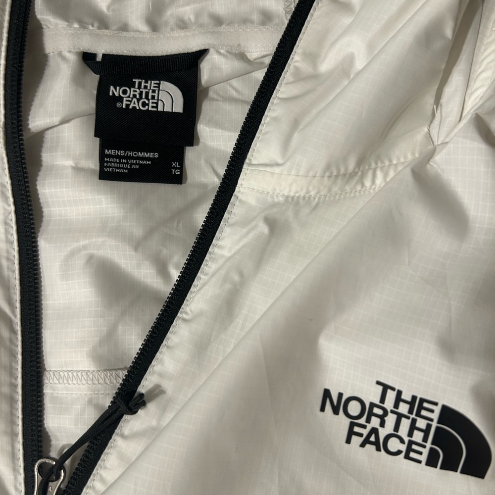 The North Face WindWall Light Gray Jacket